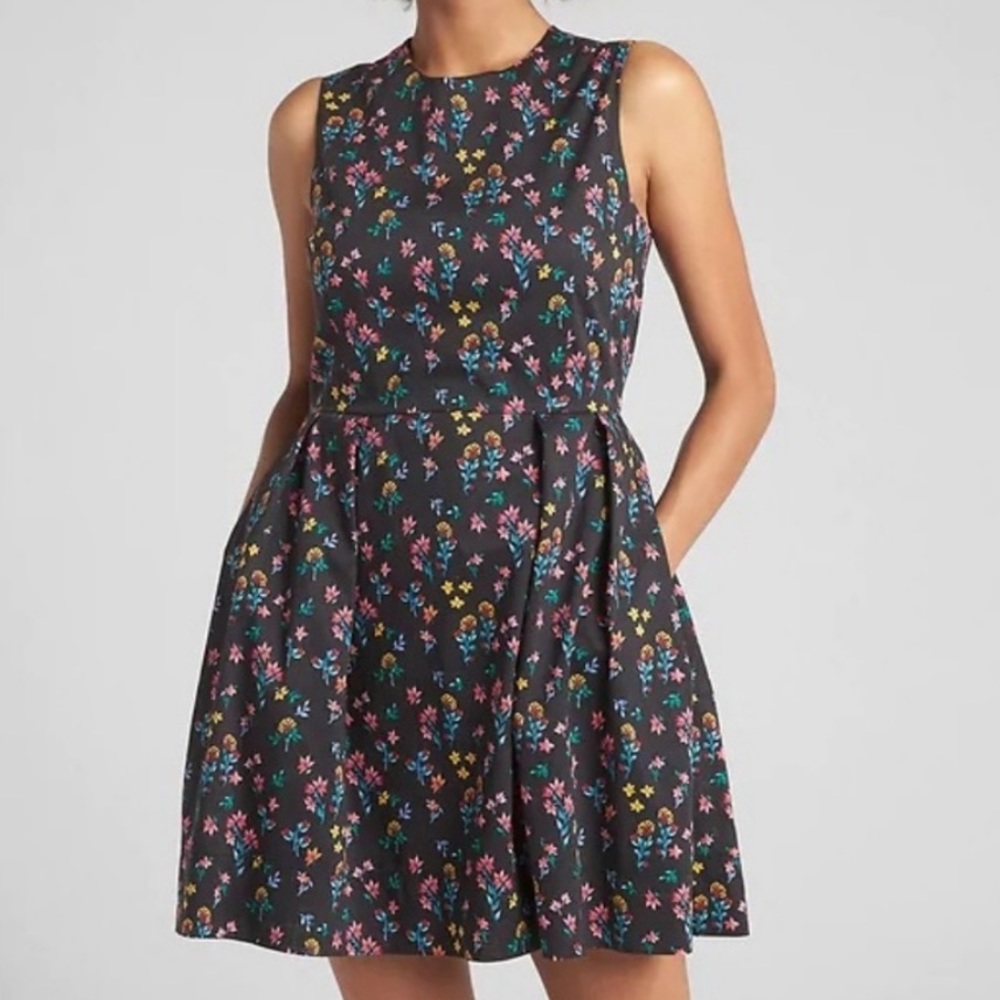 Gap floral fit and flare dress